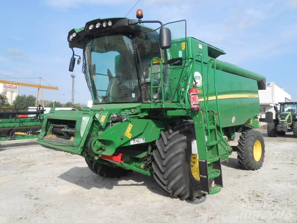 John Deere T550i Зернозбиральні комбайни