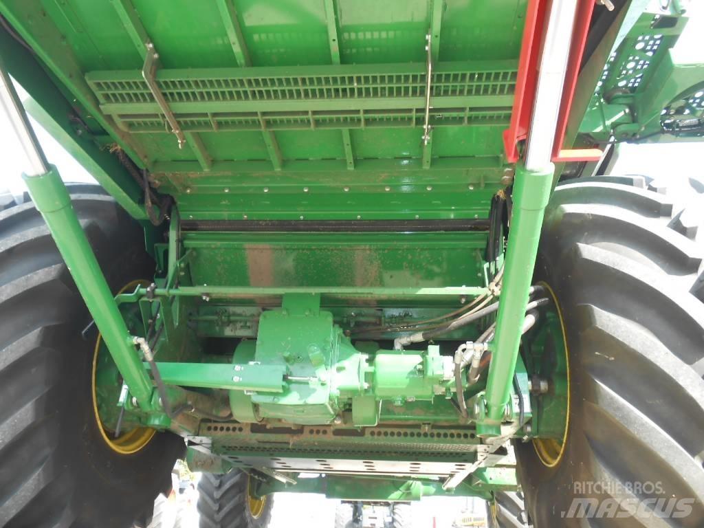 John Deere T550i Зернозбиральні комбайни