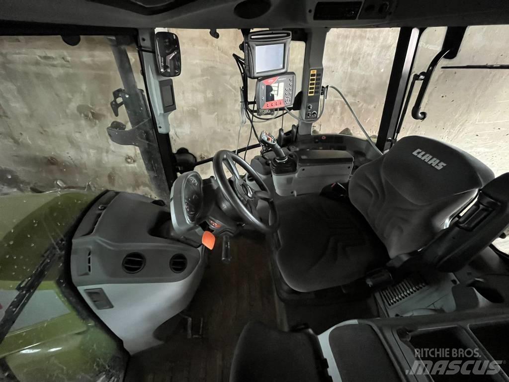 CLAAS Arion 460 Трактори