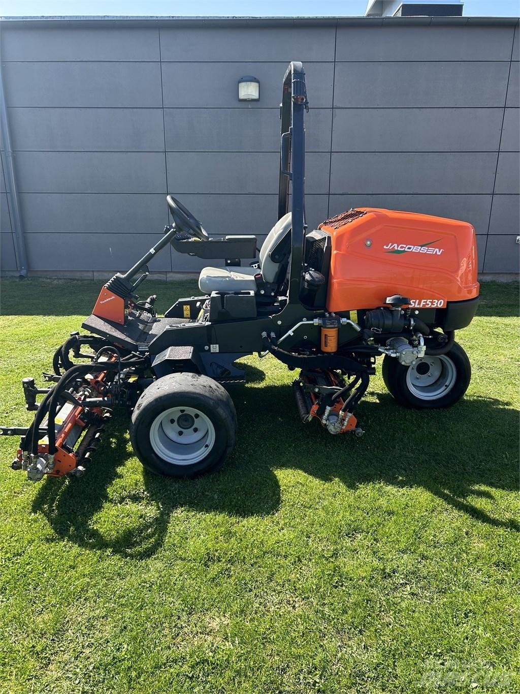 Jacobsen SLF530 Косарки фарватера