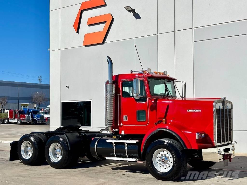 Kenworth T 800 Тягачі