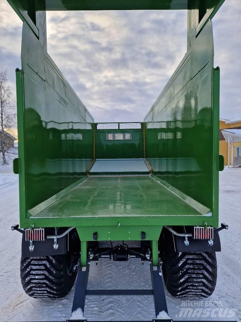 Pronar T 900 Кормові вагони