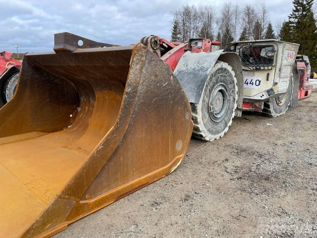 Sandvik LH 514 Підземні навантажувачі