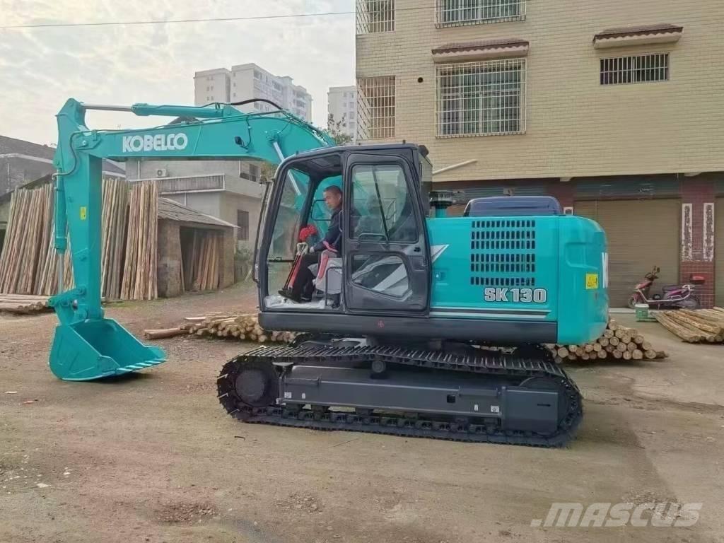 Kobelco SK130-11 Середні екскаватори 7т. - 12т.