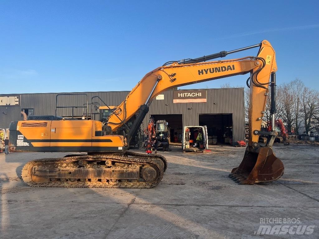 Hyundai HX 330 L Гусеничні екскаватори