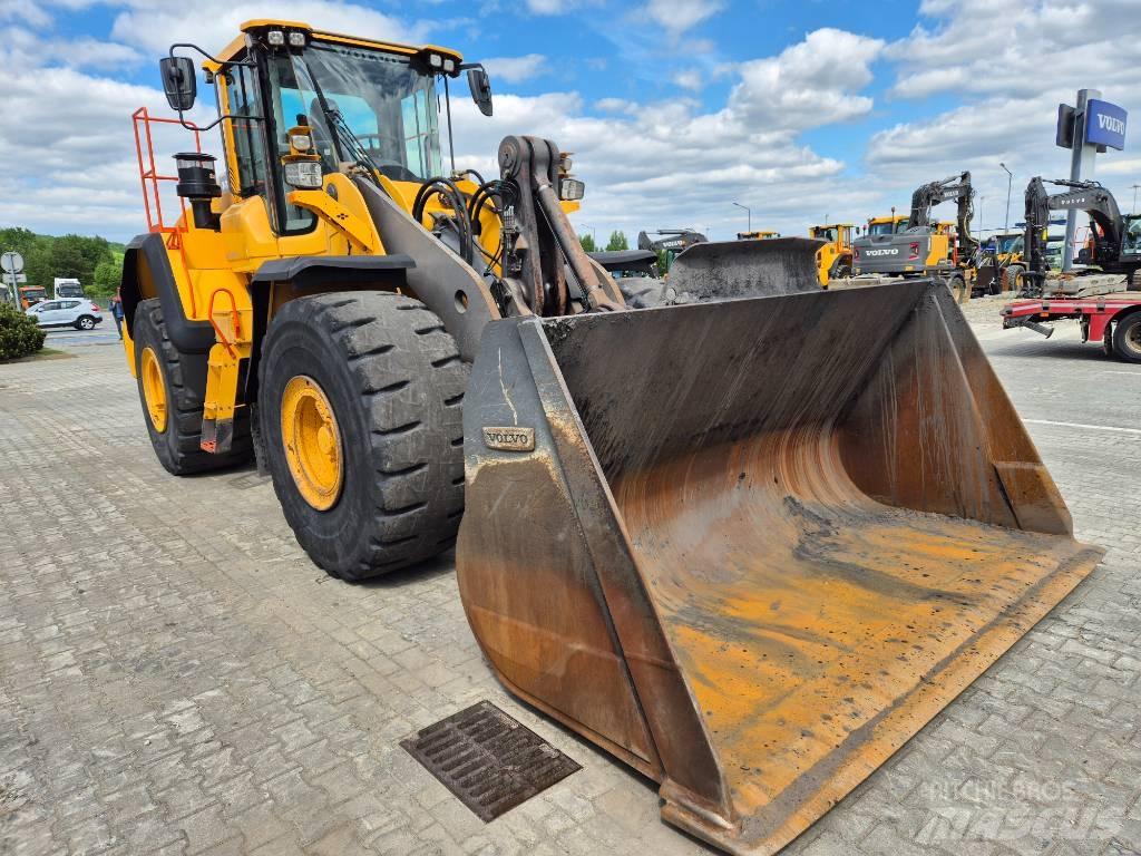 Volvo L 180 H Фронтальні навантажувачі