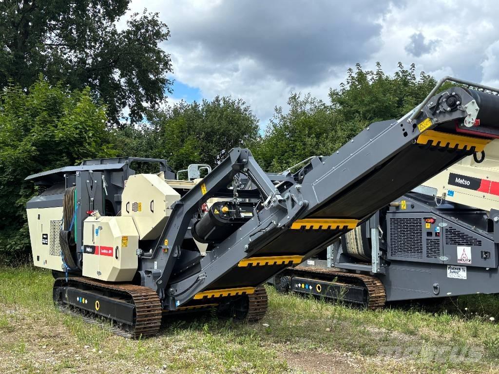 Metso J90 Мобільні дробарки