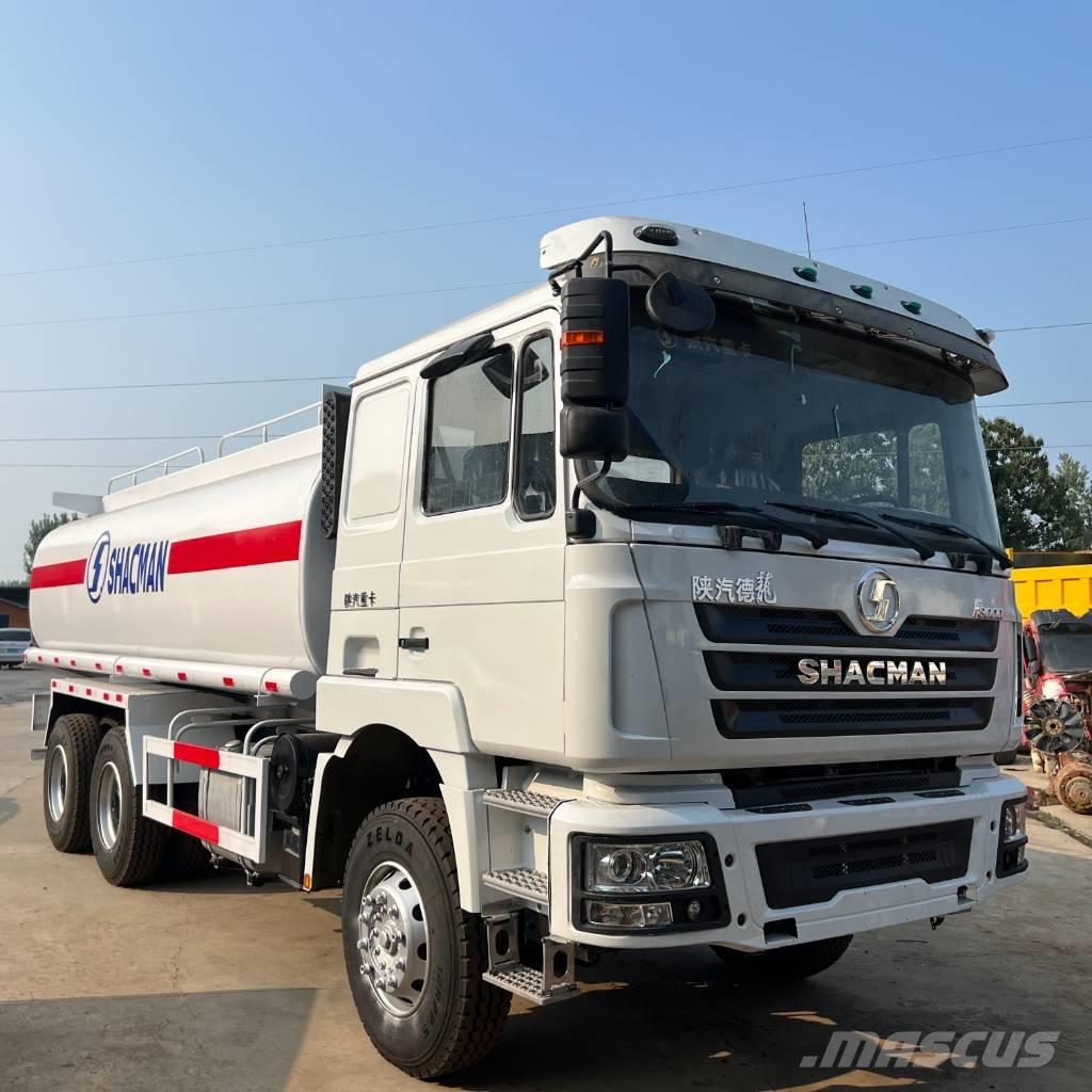 Shacman F3000 6x4 Поливальні машини