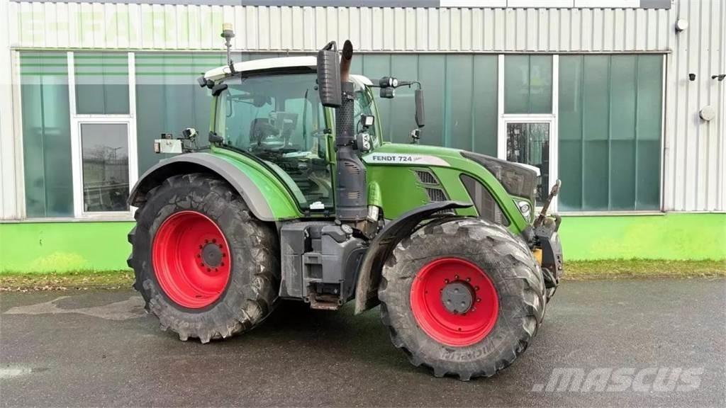 Fendt 724 vario s4 Трактори