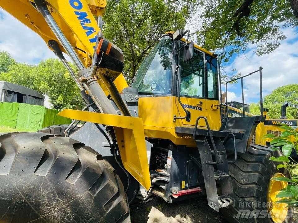 Komatsu WA380-6 Фронтальні навантажувачі