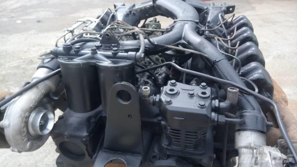 Mercedes-Benz OM 402 Двигуни