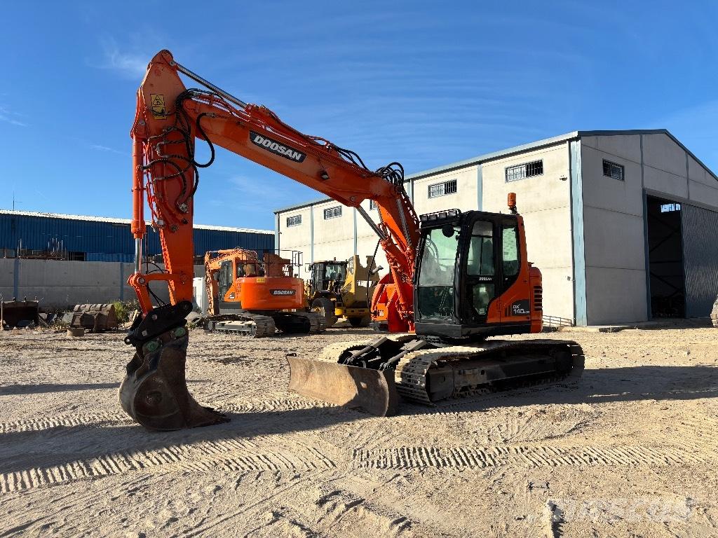 Doosan DX 140 LCR-3 Гусеничні екскаватори