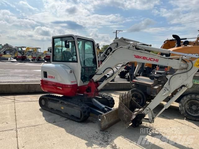 Takeuchi TB235 Міні-екскаватори < 7т