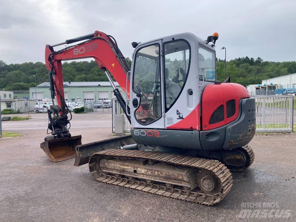 Neuson 8003 Середні екскаватори 7т. - 12т.