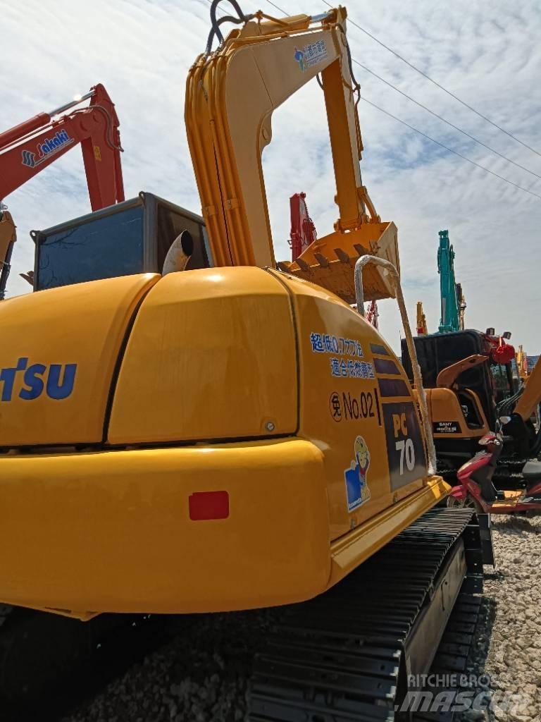 Komatsu PC 70 Гусеничні екскаватори