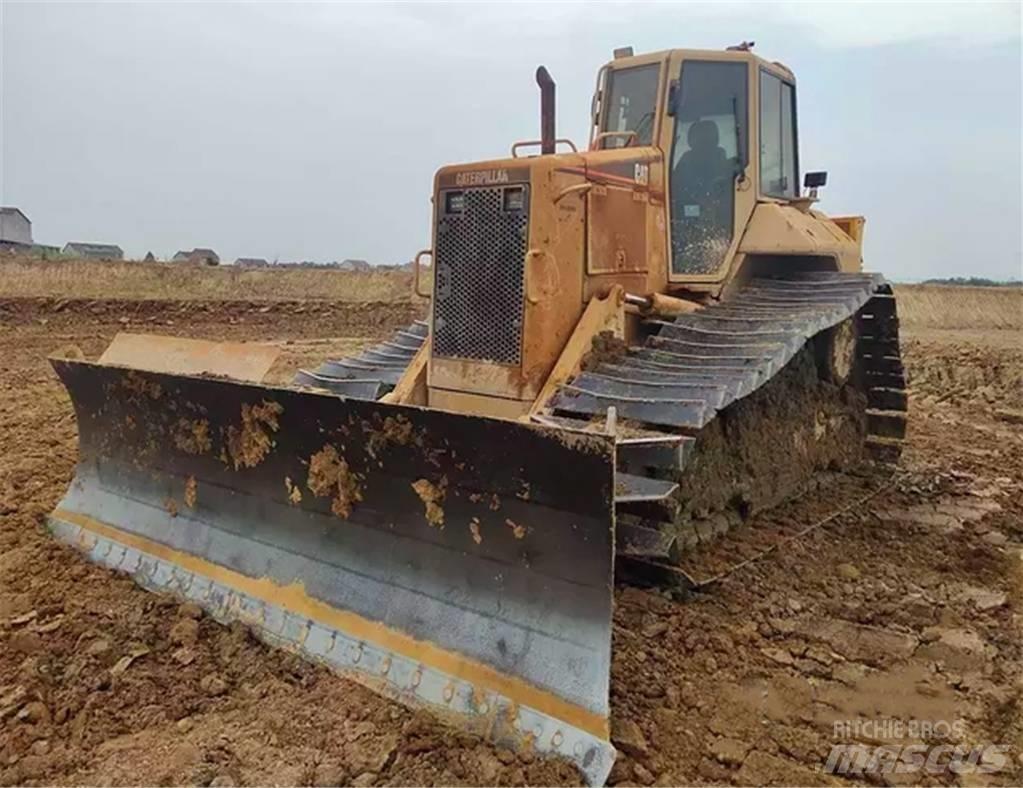 CAT D 5 N Гусеничні бульдозери