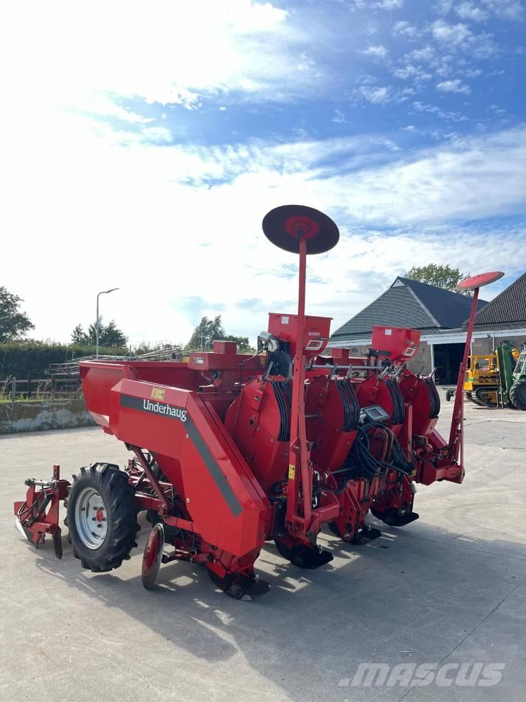 Underhaug UP3742 Картоплесаджалки