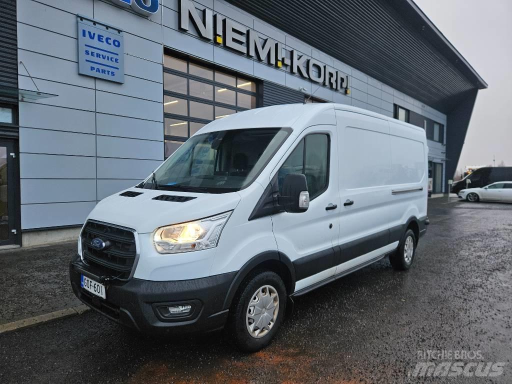 Ford Transit Панельні фургони