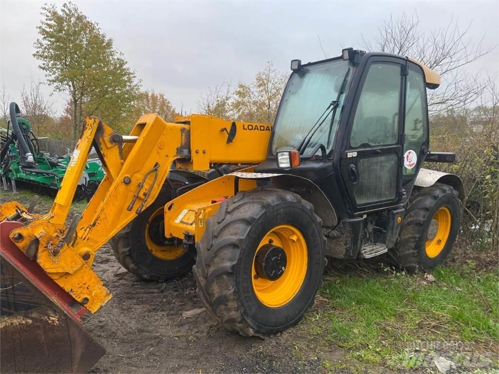JCB 541-70 Телескопічні навантажувачі