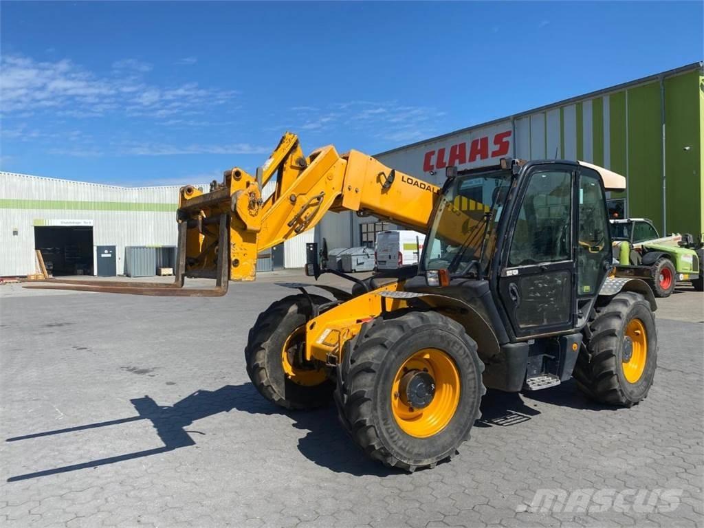 JCB 541-70 Телескопічні навантажувачі
