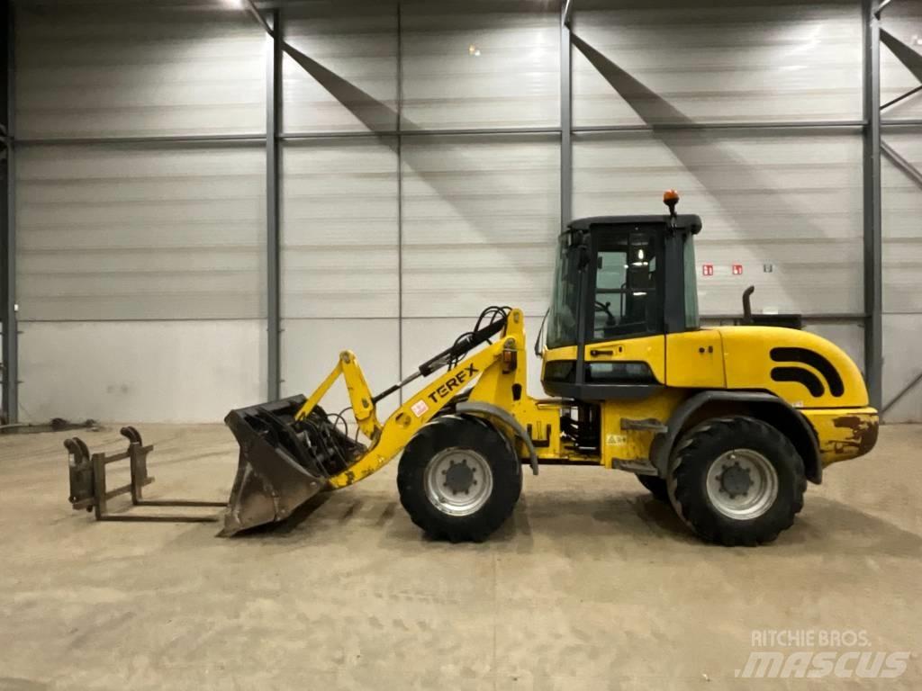 Terex TL 100 Фронтальні навантажувачі
