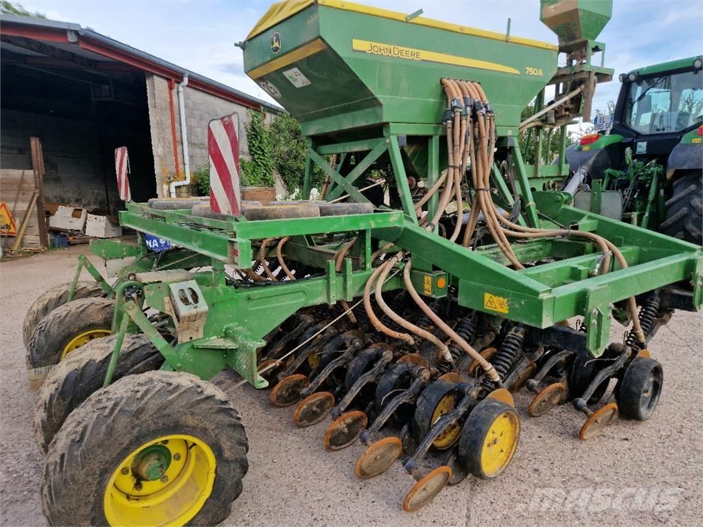 John Deere 750 A Комбіновані сівалки