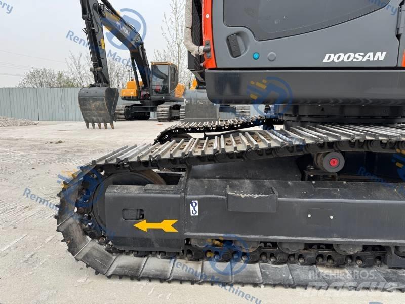 Doosan DX 225 LC-9C Гусеничні екскаватори
