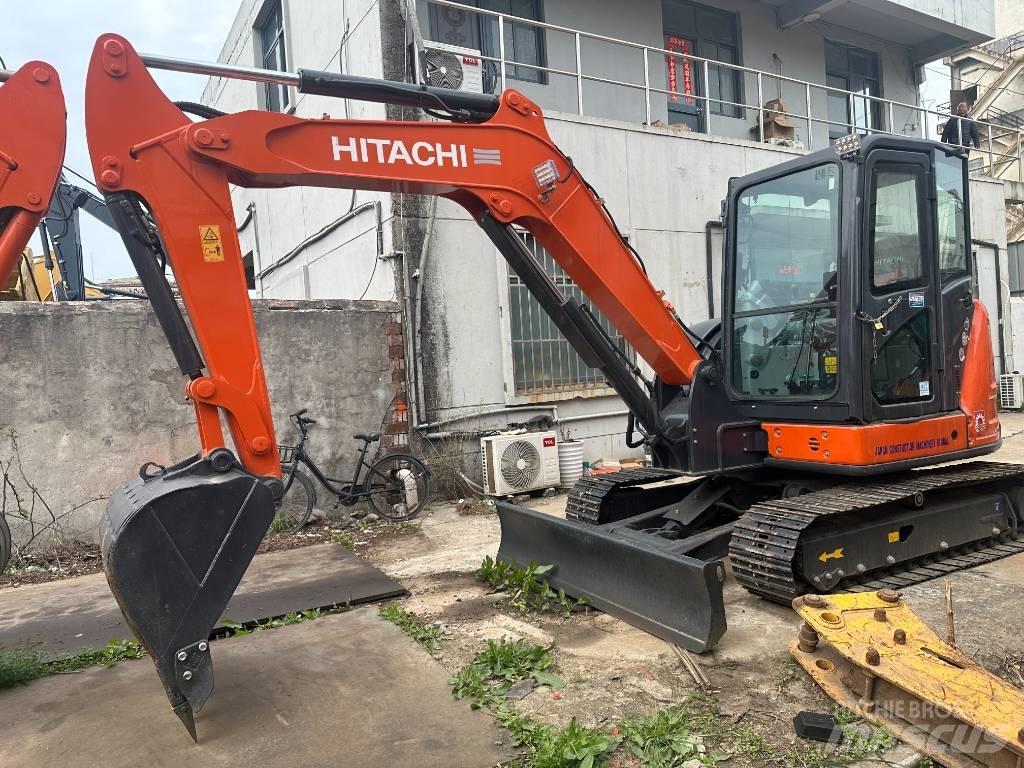 Hitachi ZX68USR-5A Міні-екскаватори < 7т