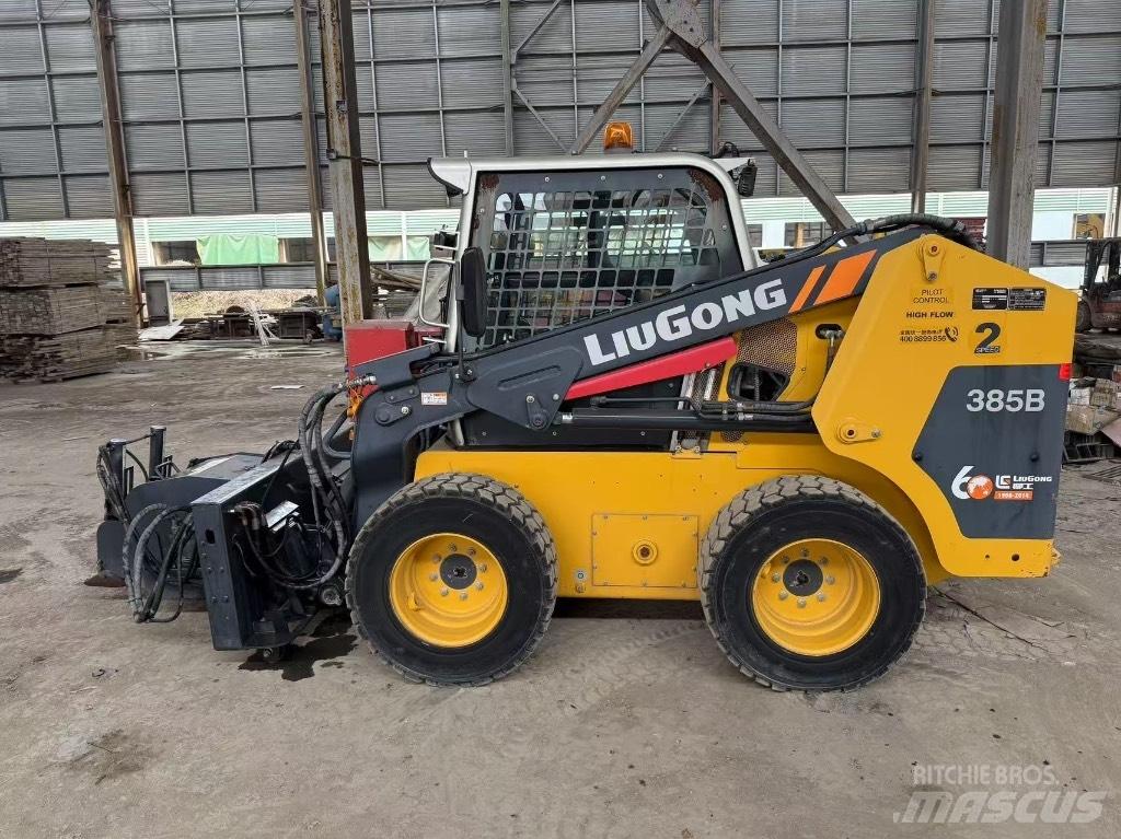 LiuGong 385 B Міні-навантажувачі