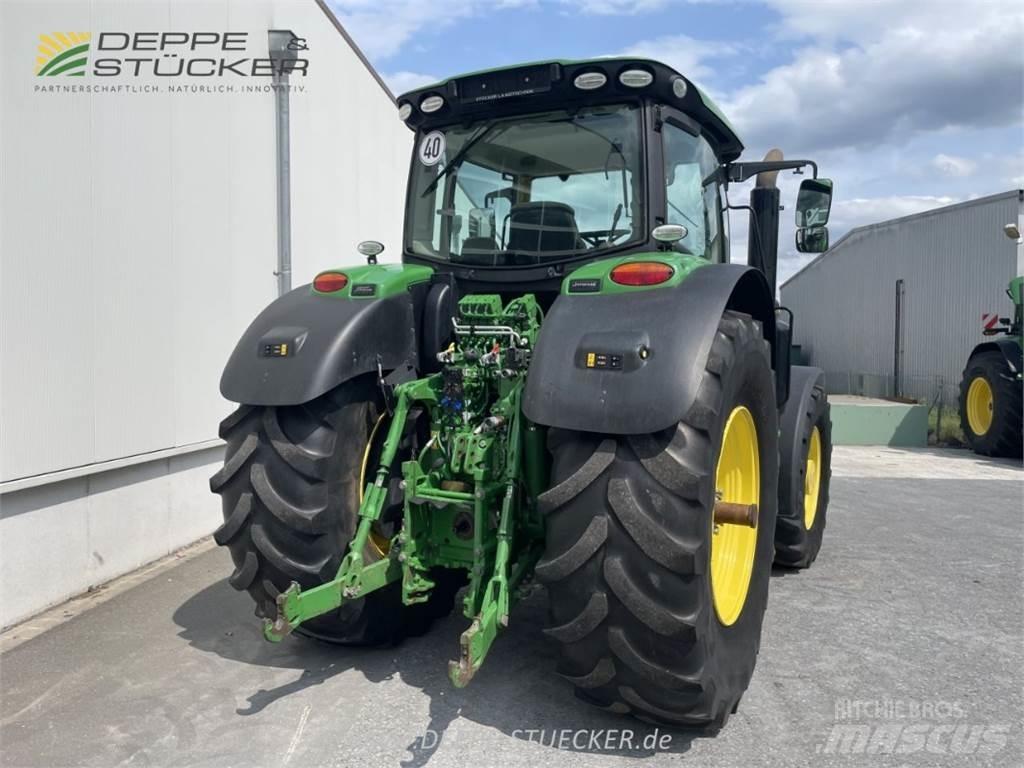 John Deere 6175R Трактори