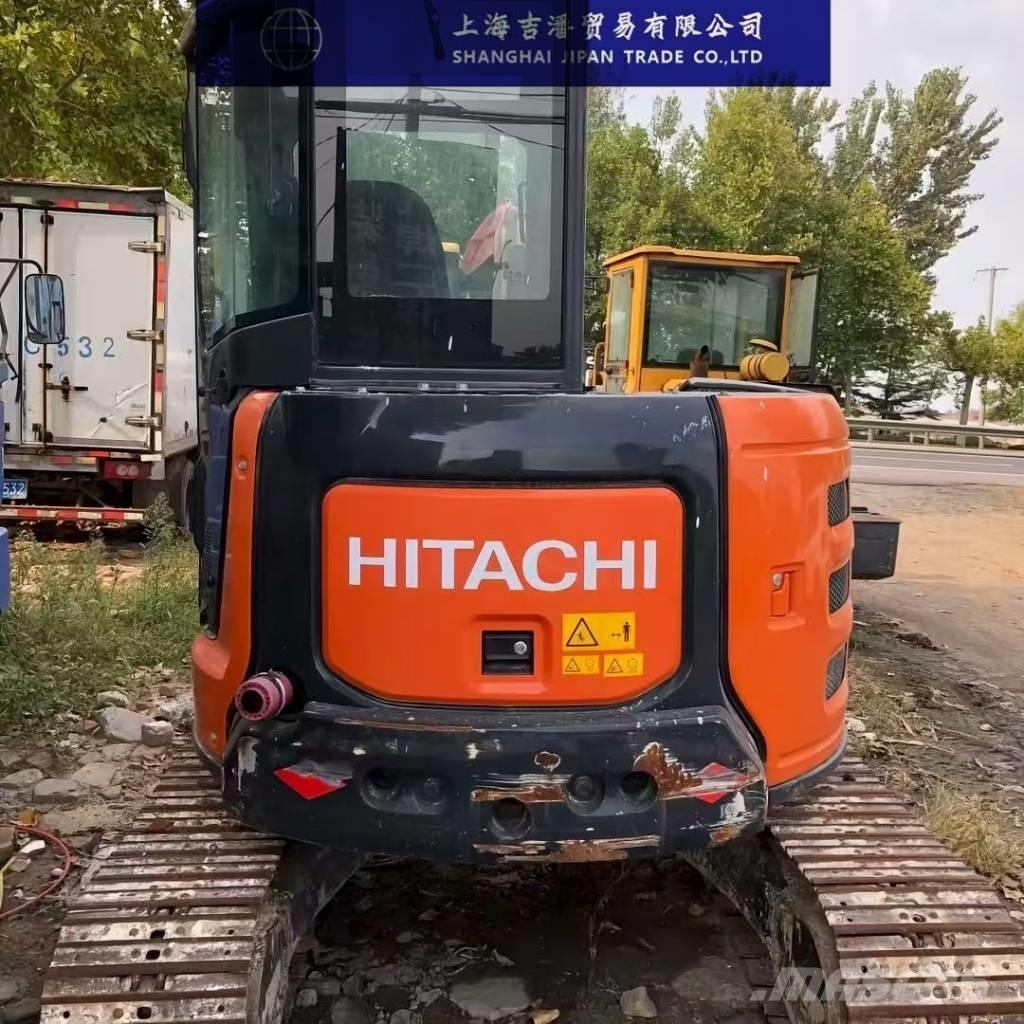Hitachi ZX 55 Гусеничні екскаватори