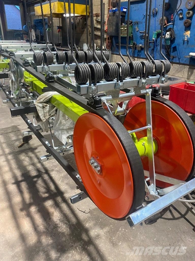  KAHA Aanbouwhark Бункерні граблі