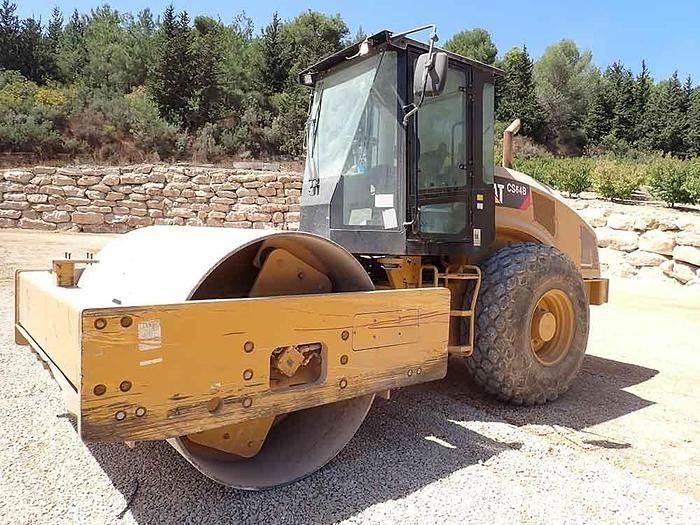 CAT CS64B Віброплити та вібротрамбовки