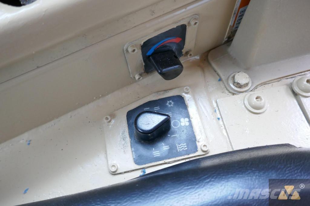 CAT D9R Гусеничні бульдозери