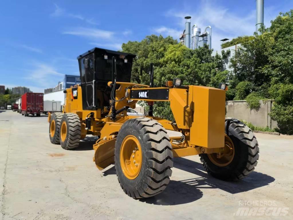 CAT 140 K Грейдери