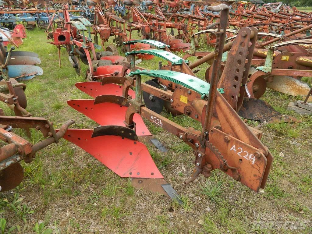 Kverneland 3k Звичайні плуги