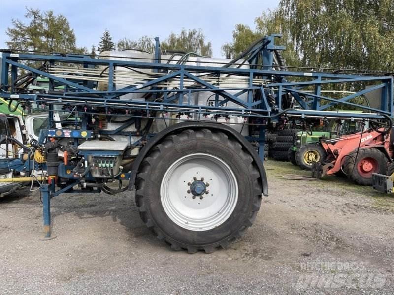 RTS 35/28 Причіпні обприскувачі