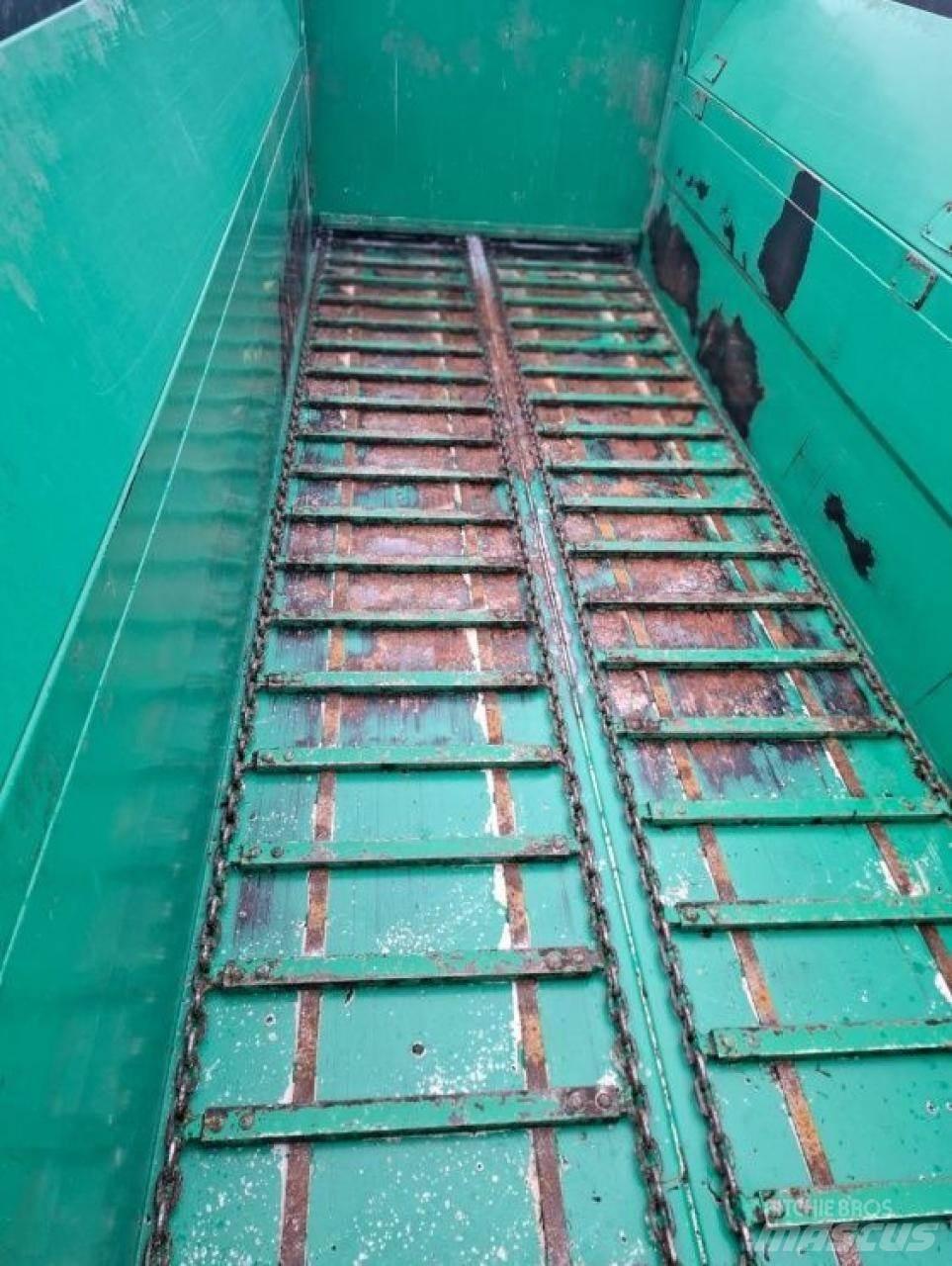 Tebbe KS230 Розсіювачі гною