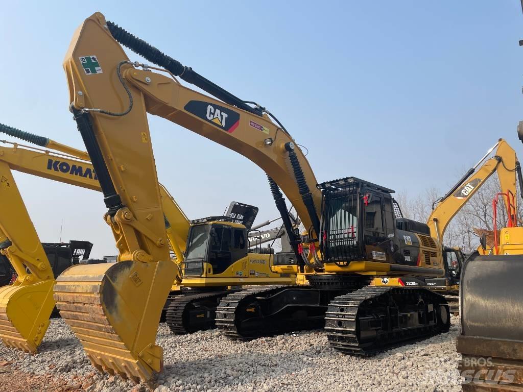 CAT CAT340D2L Гусеничні екскаватори