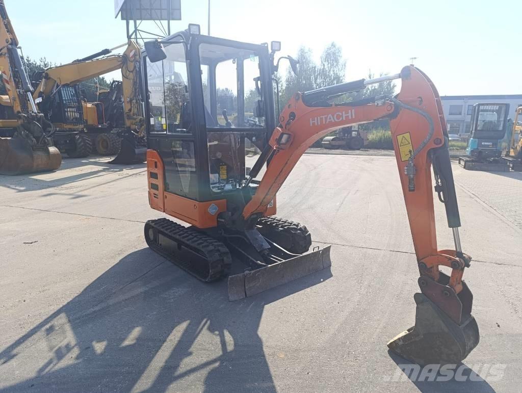 Hitachi ZX 19-5 Міні-екскаватори < 7т