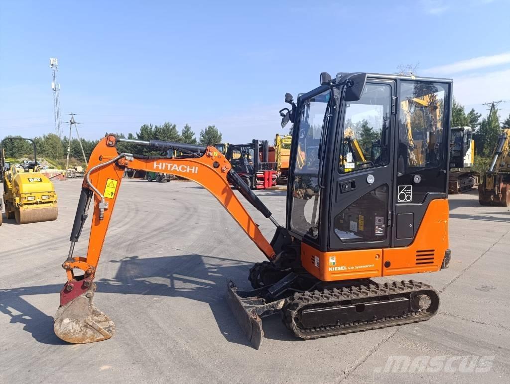 Hitachi ZX 19-5 Міні-екскаватори < 7т