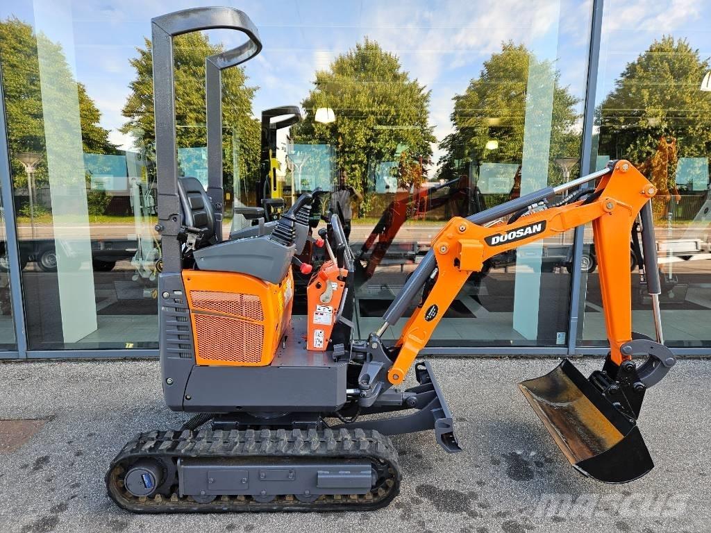Doosan DX 10 Z Міні-екскаватори < 7т