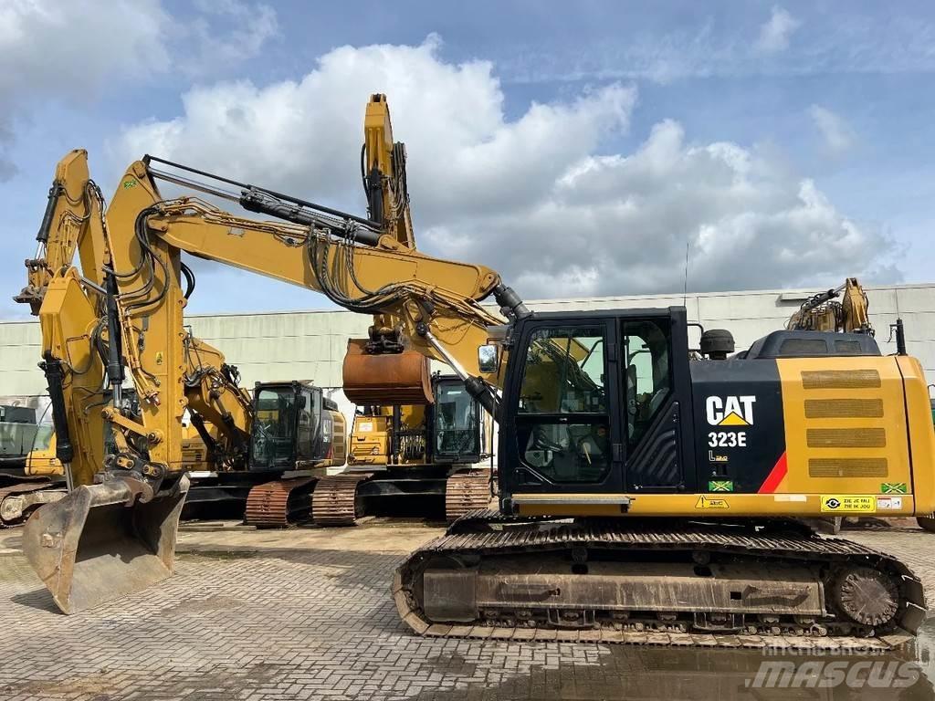 CAT 323E Гусеничні екскаватори