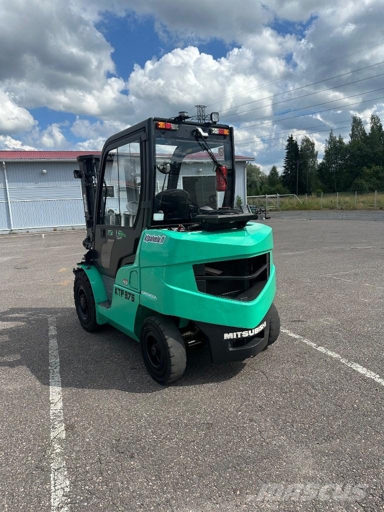 Mitsubishi FD40N Дизельні навантажувачі