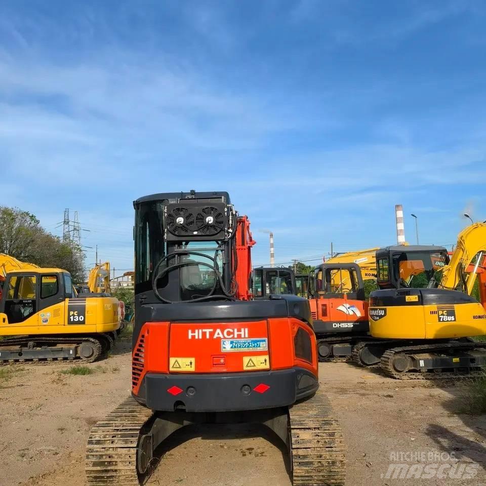Hitachi ZX30 Міні-екскаватори < 7т