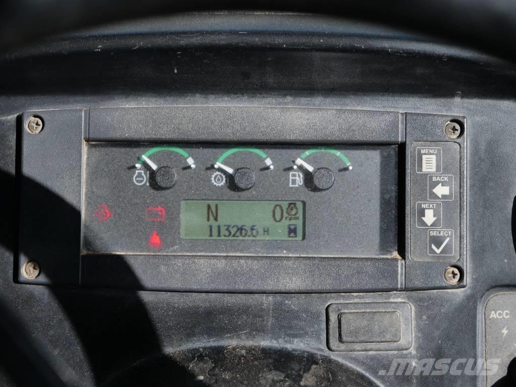 John Deere 540 G III Трельовочні трактора