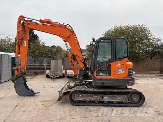 Doosan DX 85 R-3 Середні екскаватори 7т. - 12т.