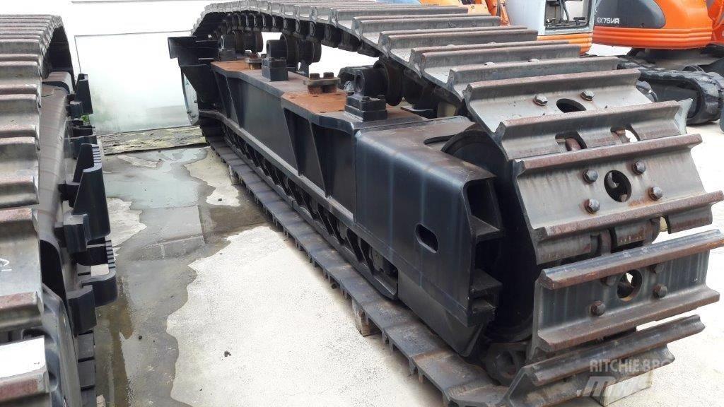 Hitachi ZX500LC-3 Шасі