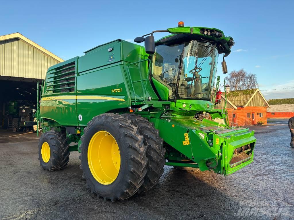 John Deere T670I 4WD Зернозбиральні комбайни