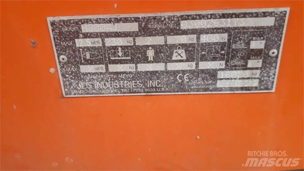 JLG H800AJ Колінчаті підйомники